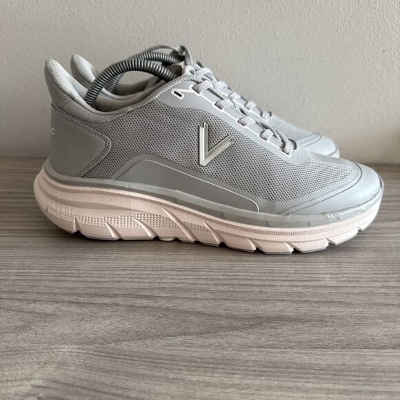 Vionic WMAX Slip On Shoes Womens Size 10.5 Gray Mesh Comfort Walking Sneakers - Picture 1 of 11